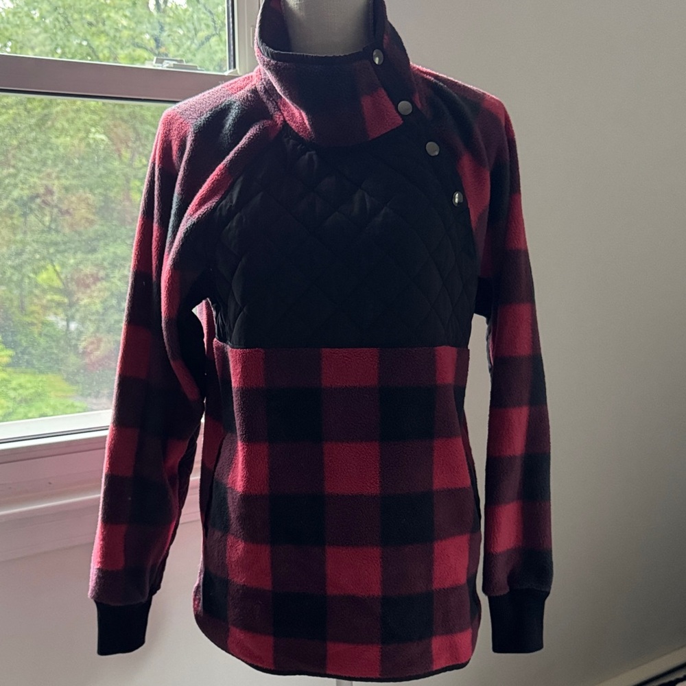 Abercrombie & Fitch Red and Black Plaid Sweatshirt